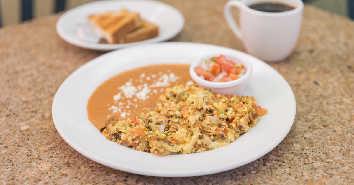 HUEVOS MACHACA