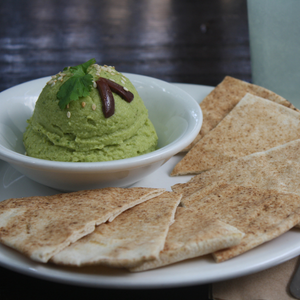 Hummus de cilantro y jalapeño